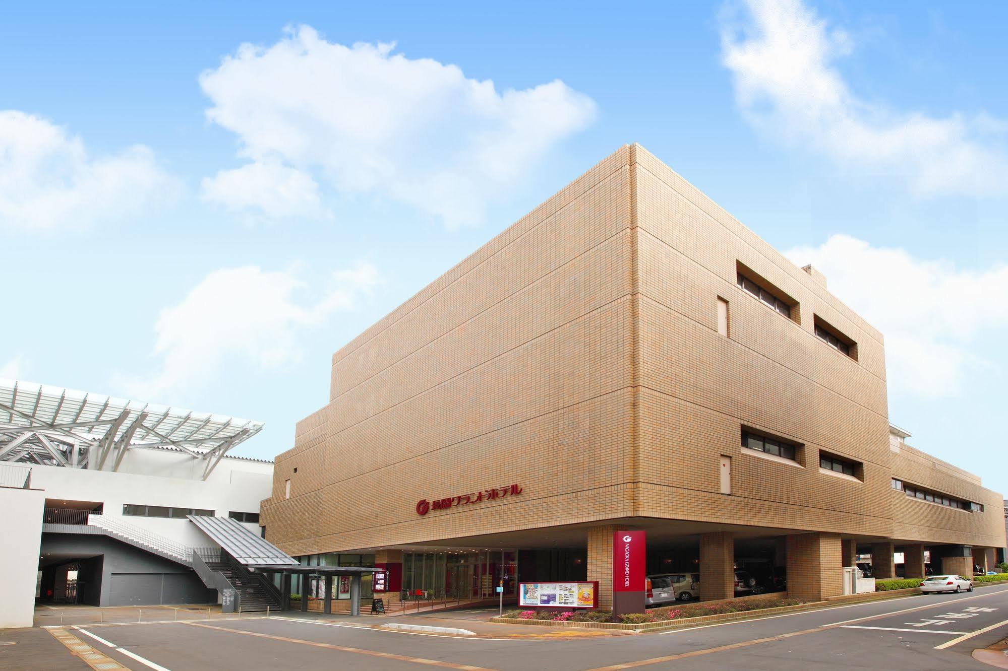 Nagaoka Grand Hotel Esterno foto